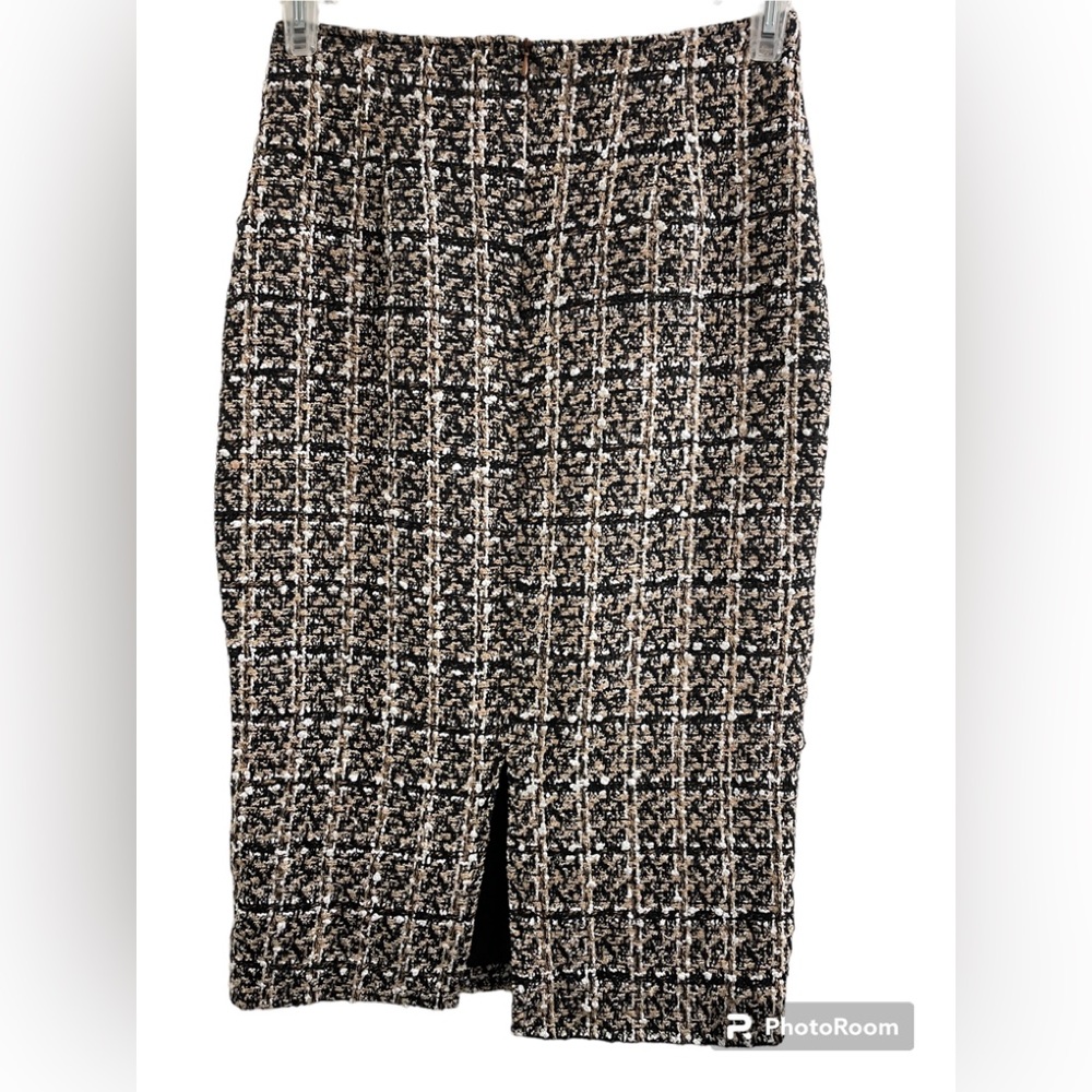 SHEIN Black/Tan/White Plaid Pattern Slit Back Tweed Over The Knee Skirt Sz(M) - Picture 3 of 8